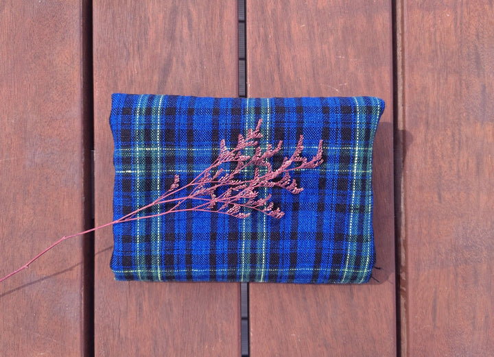 Dark Blue Plaid: 100% Linen Heavyweight Fabric 7755