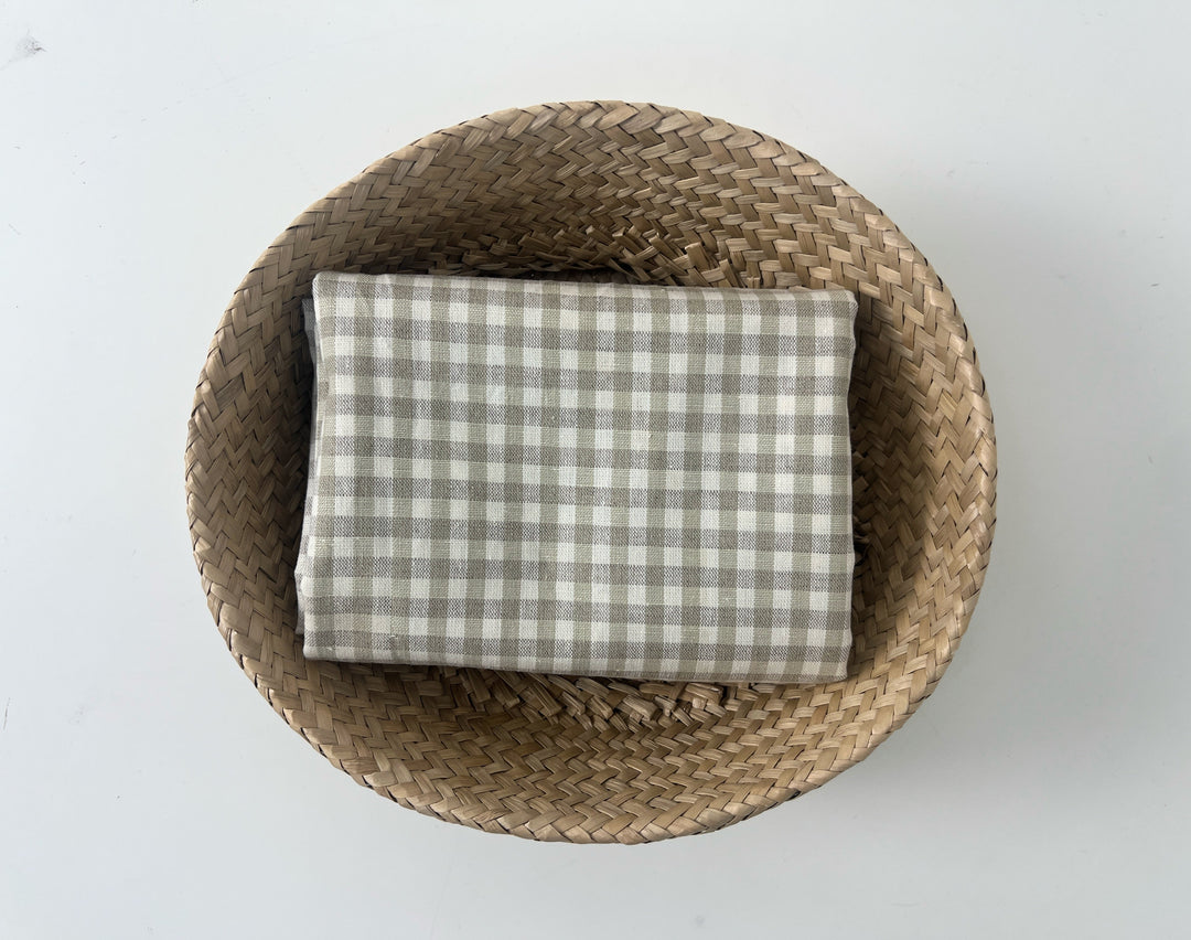 Linen Cotton Gingham Check Fabric – Ivory & Beige, 44" Wide, Soft Plain Weave 8196