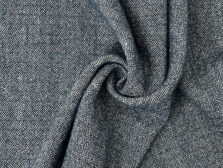 Broken Diamond Twill – Heavyweight Viking Age Linen Wool Fabric 8173 8174 8177