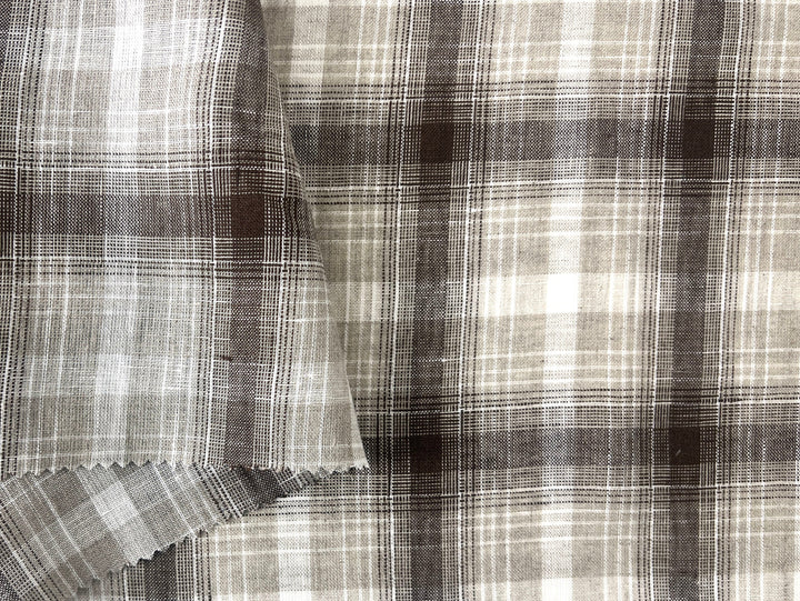 Natural Plaid 100% Linen Fabric – Lightweight & Pre-Washed 8295