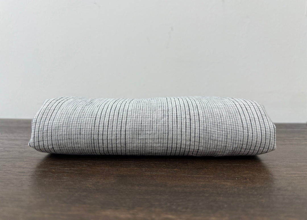 Grey Houndstooth Glen Plaid Linen Fabric – 100% Linen 8046 8500