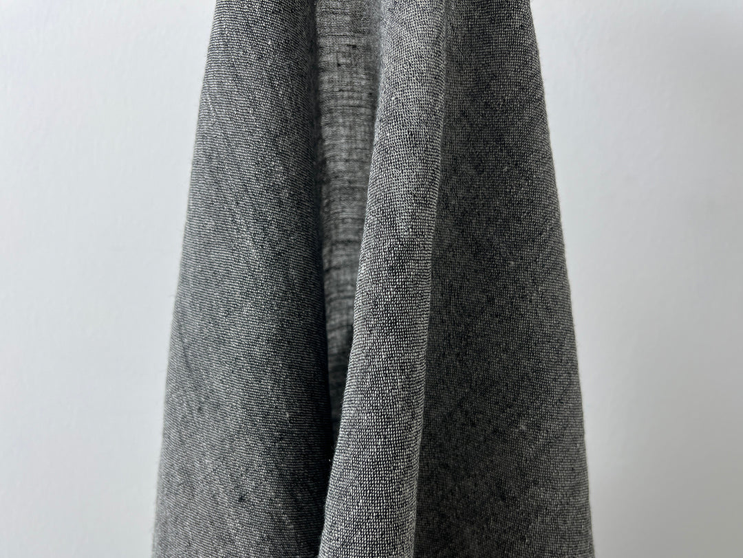 Two-Tone Linen Nylon Chambray Fabric | Twisted Filament Yarn for Enhanced Handfeel | 7066 8294