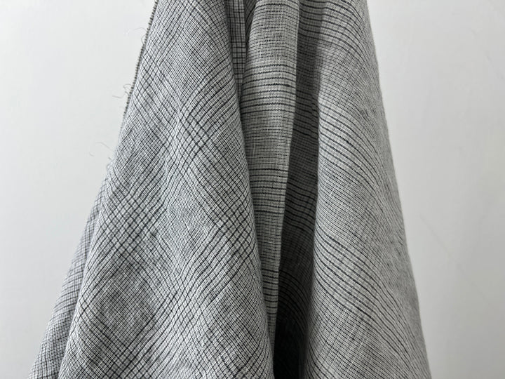 Grey Houndstooth Glen Plaid Linen Fabric – 100% Linen 8046 8500