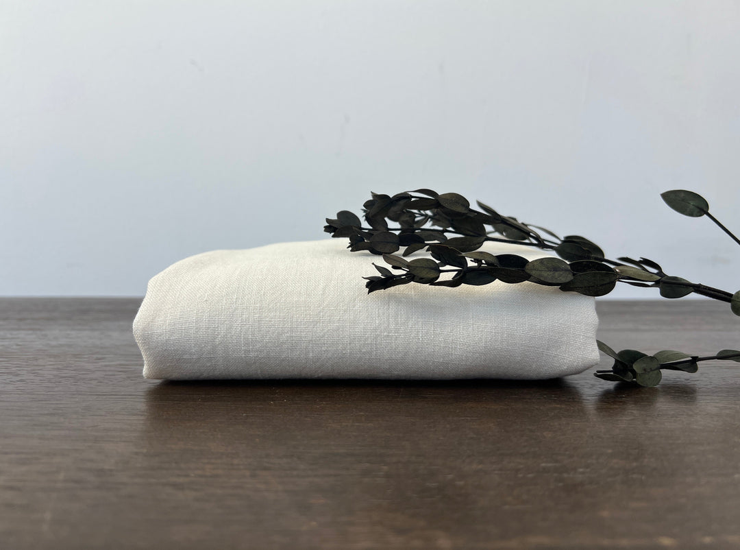 100% Linen Fabric | Ivory Cream | Medium-to-Heavyweight | 48"   7470