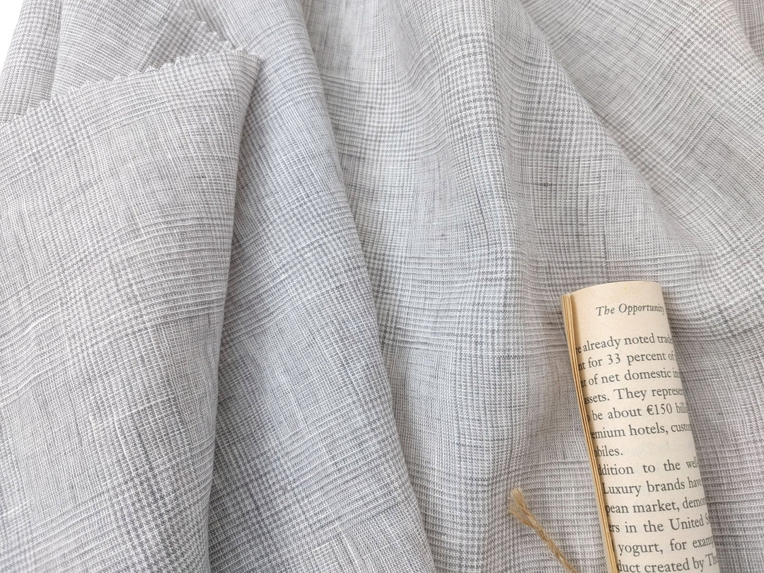 Grey Elegance: Lightweight 100% Linen Glen Plaid 6536 6508 - The Linen Lab - Gray(Light)