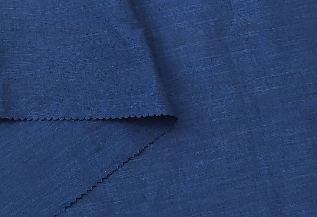Midnight Blue Elegance: Lightweight Linen Cotton Chambray Fabric 4933 - The Linen Lab - Navy