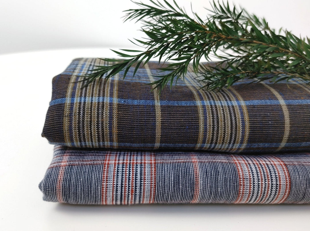 Modern Classic: 100% Linen Fabric Glen Plaid in Medium Weight Plain Weave 7550 7551 - The Linen Lab - Brown